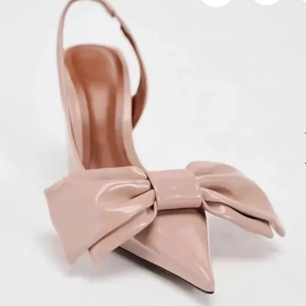 ZARA BEIGE PATENT POINTED-TOE SLINGBACK HEELS W/ LARGE BOWS SHOES EU39 US 8-8.5